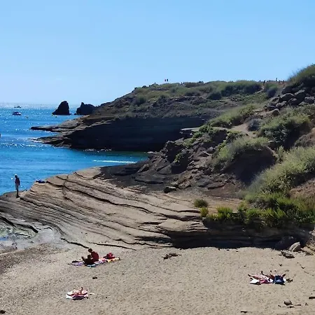 Belle Vue Mer, 90 M, Parking, Loggia, Wifi. * 아그