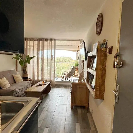 Apartmán Belle Vue Mer, 90 M, Parking, Loggia, Wifi.