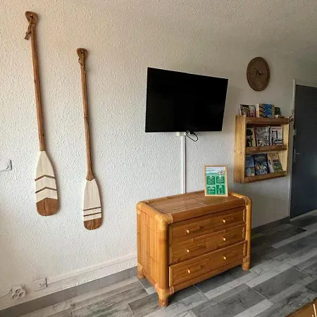 Belle Vue Mer, 90 M, Parking, Loggia, Wifi. *