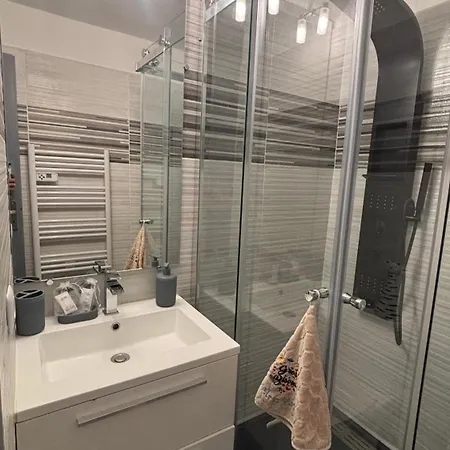 Belle Vue Mer, 90 M, Parking, Loggia, Wifi. Apartmán *