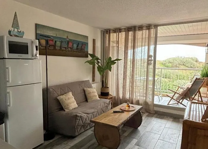 Belle Vue Mer, 90 M, Parking, Loggia, Wifi. Appartement