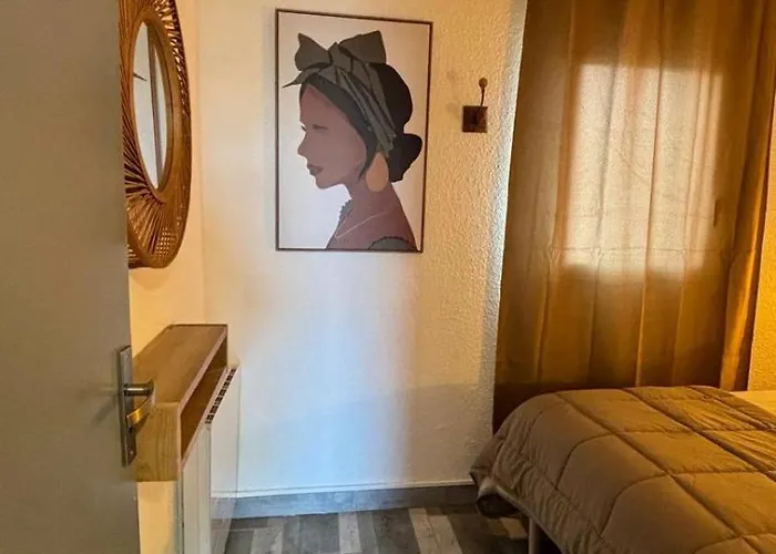 Appartement Belle Vue Mer, 90 M, Parking, Loggia, Wifi. *